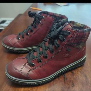 Gorgeous New Rieker Ankle boots for winter.